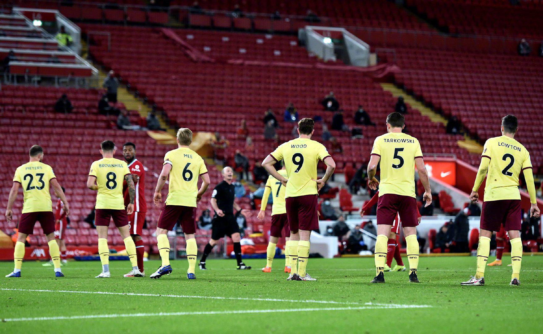 揭示背后的 揭示背后的